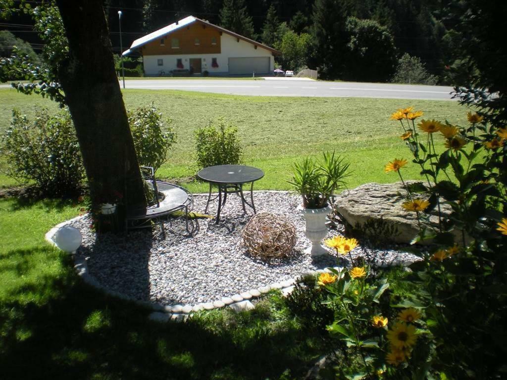 Haus Gant Apartment Sankt Gallenkirch Exterior photo
